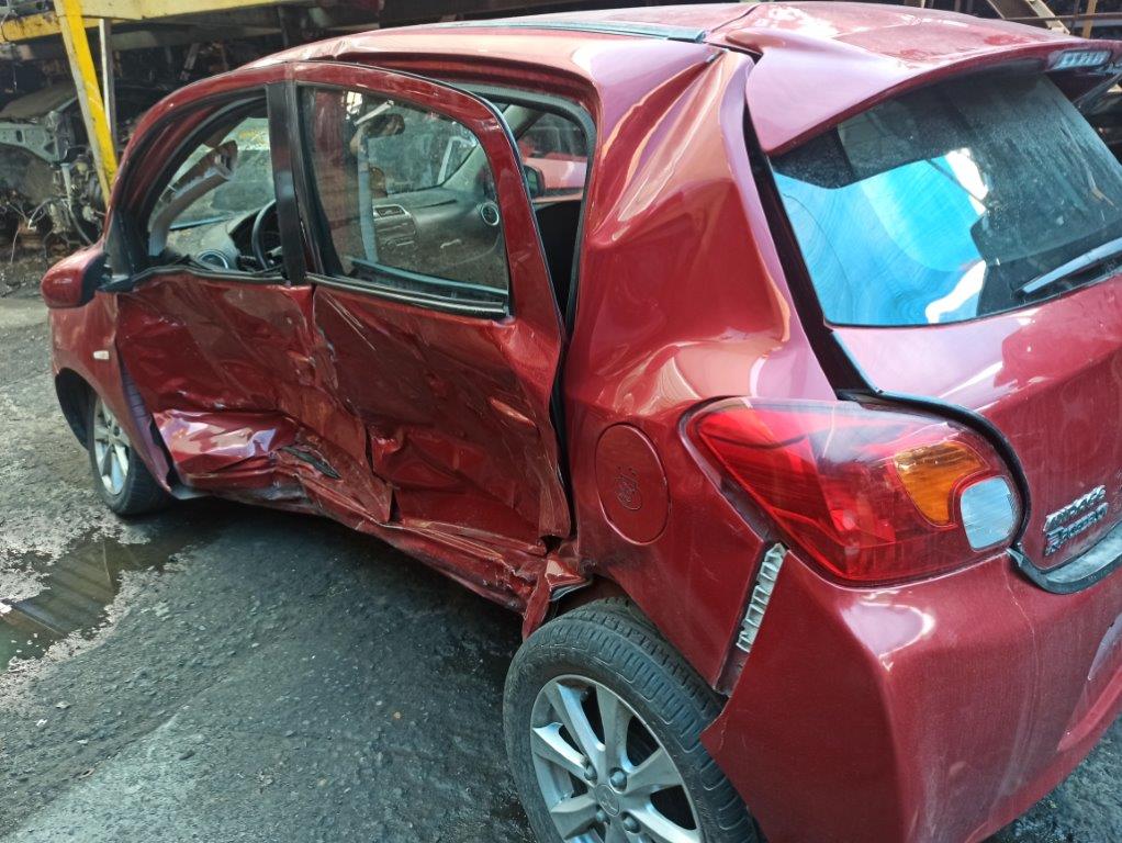  Mitsubishi MIRAGE 2014    EN DESARME